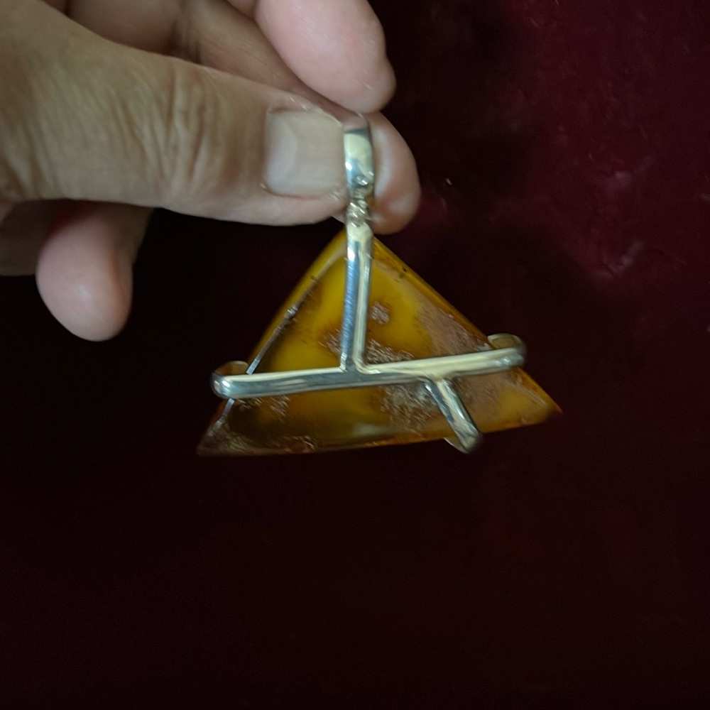 Amber 21.3 grams silver